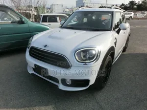 Mini Hatch 2018 White