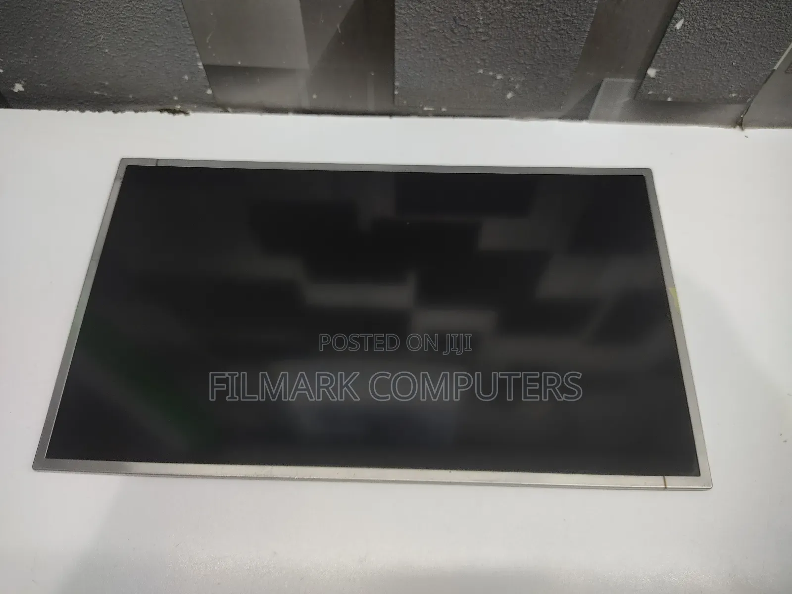 Laptop LED Screen 15.6′′ Normal 30pin
