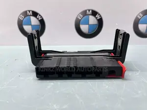 BMW E90 E91 E92 E81 E82 E84 Power Distribution Box 6942912