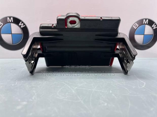 BMW E90 E91 E92 E81 E82 E84 Power Distribution Box 6942912 - thumbnail 2
