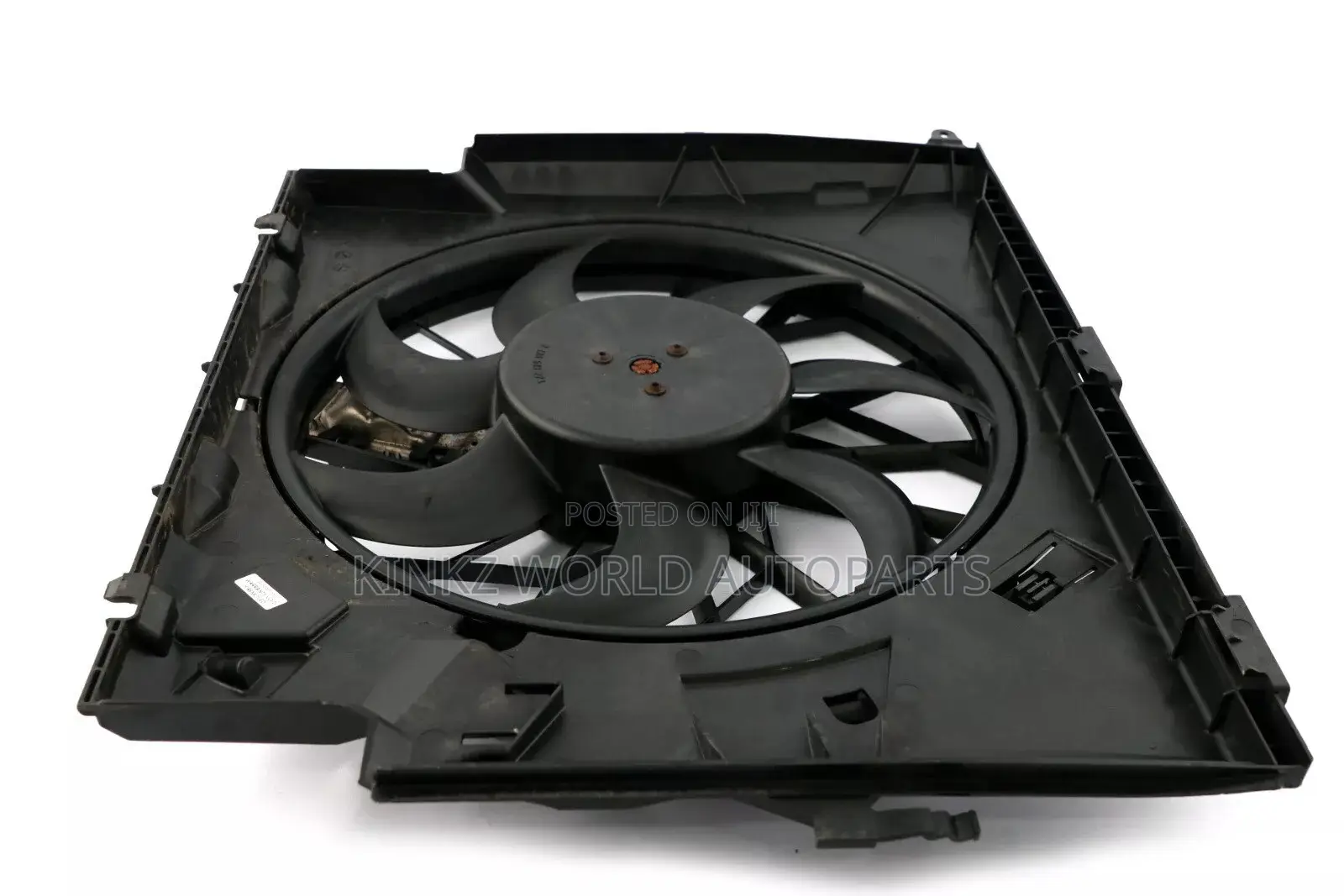 BMW BOSCH E87 E90 Radiator Fan Motor Housing 7801993 7561711