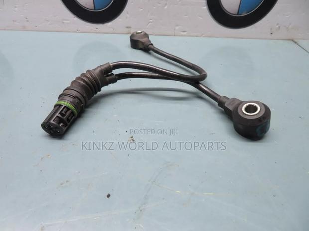 BMW E60 X1 E84 E87 E90 Engine Block Ping Knock Sensor 756842 - main view