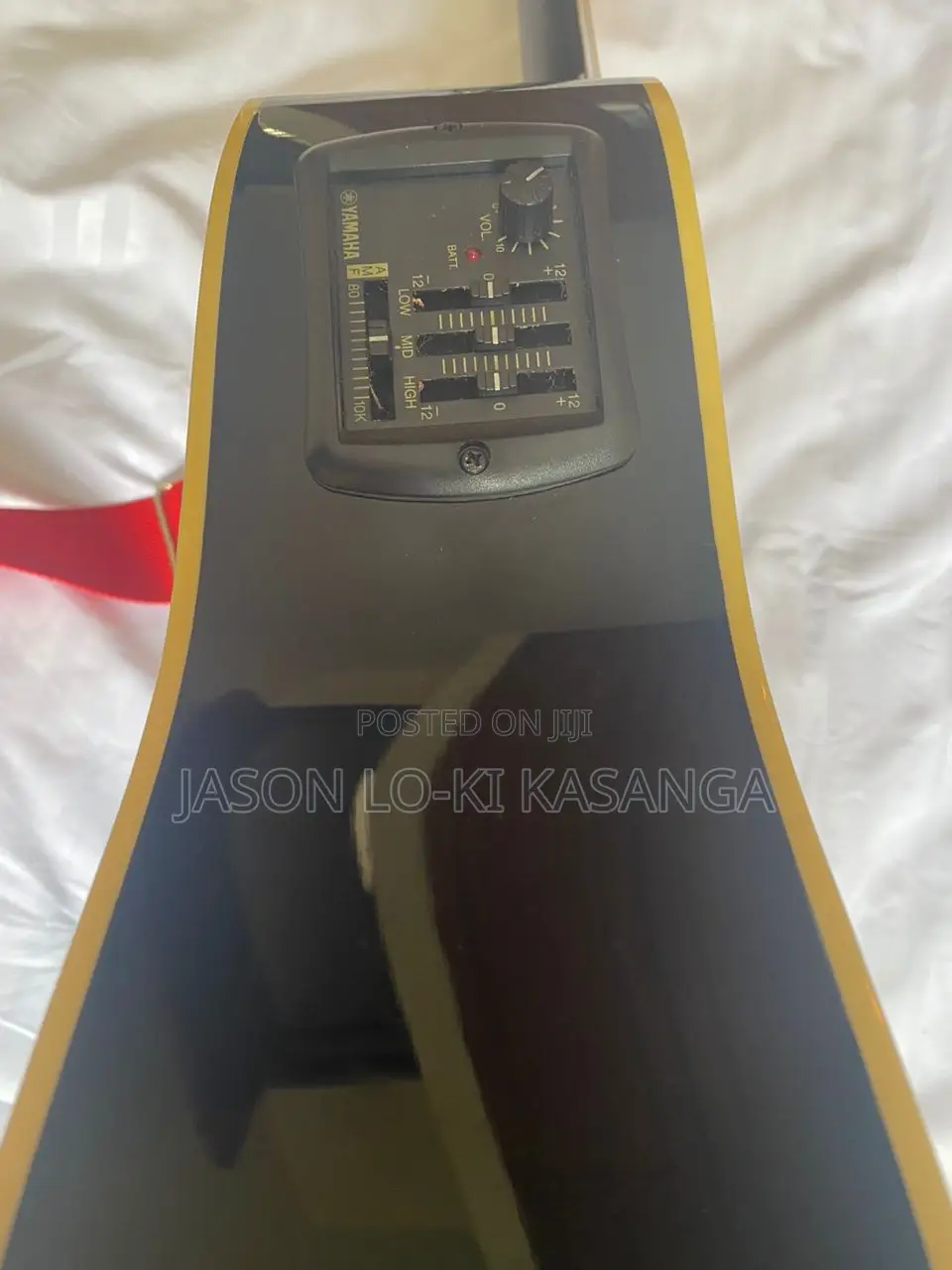 Yamaha Semi Acoustic FX370C