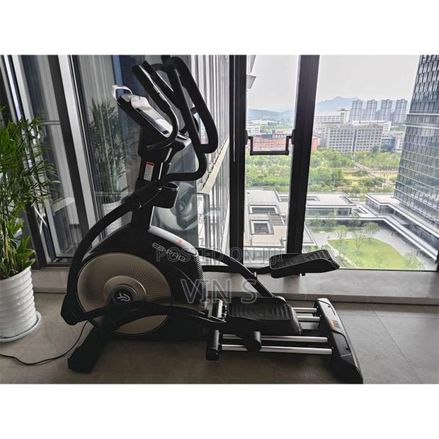 Elliptical Crosstrainers/Commercial Cross Trainers