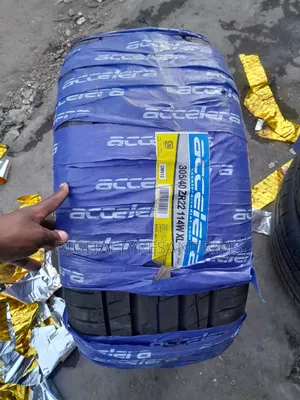305/40r22 Accelera Tyres Made in Indonesia