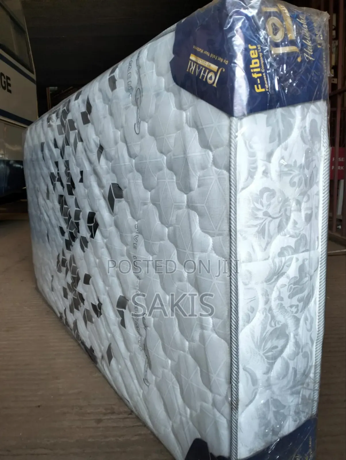 Moto Leo! 3.5 X 6 X 8 High Density Quilted Johari Mattresses