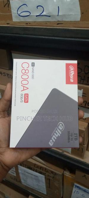 2tb 2.5 Sata SSD - main view