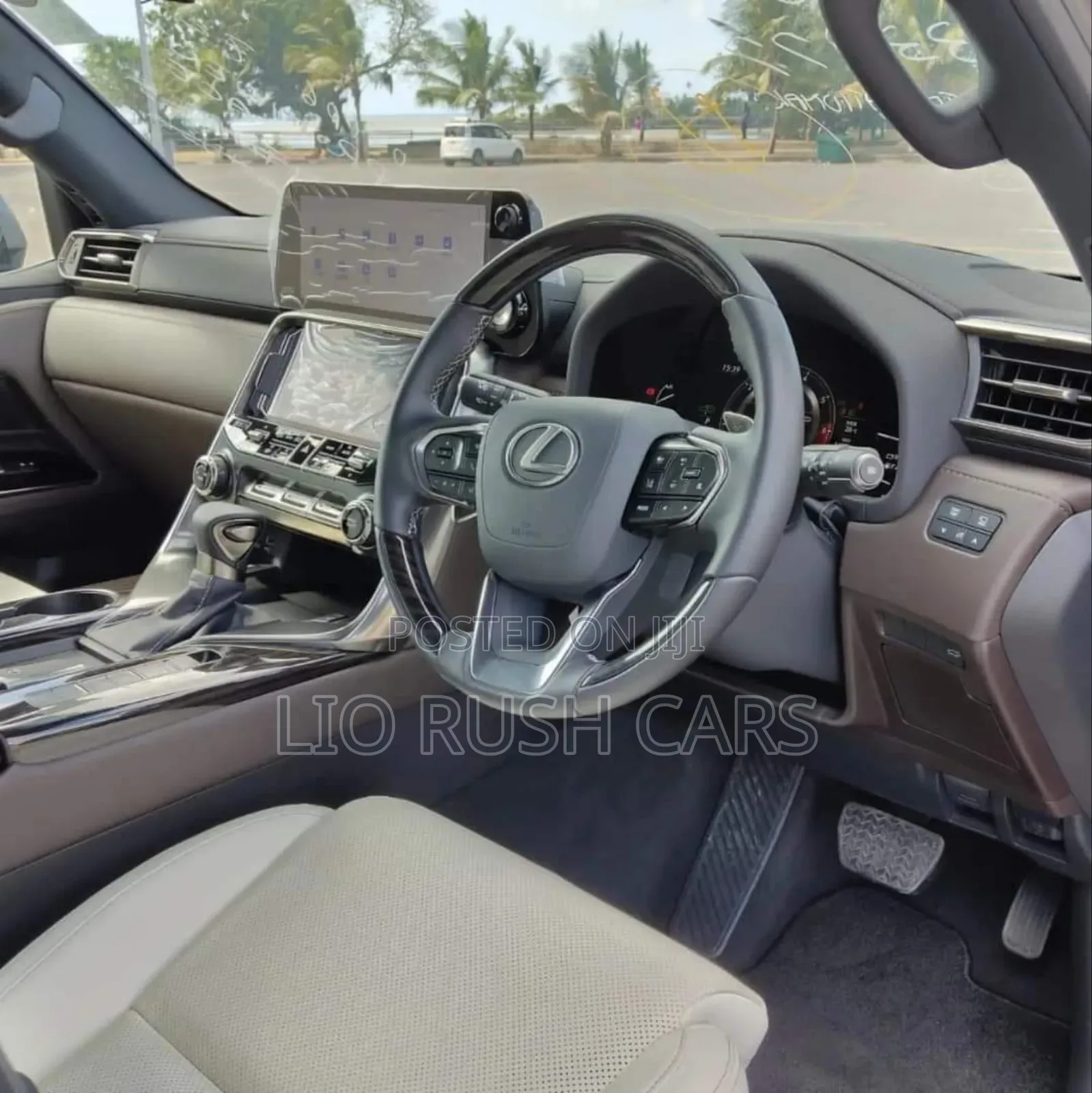 Lexus LX 2019 Gray