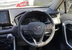 Toyota RAV4 2018 Pearl