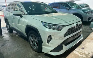 Toyota RAV4 2017 Burgundy