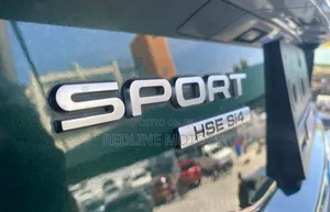 Land Rover Discovery Sport SE 2017 Green