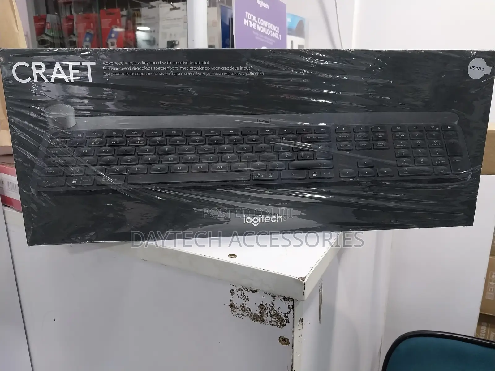 Logitech Craft Advanced Wireless Keyboard With Control Knob