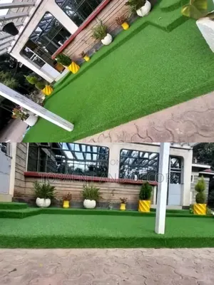 Outdoor Veranda Green Turf Grass