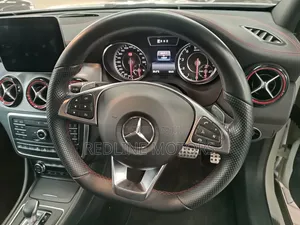 Mercedes-Benz GLA-Class 2017 Pearl