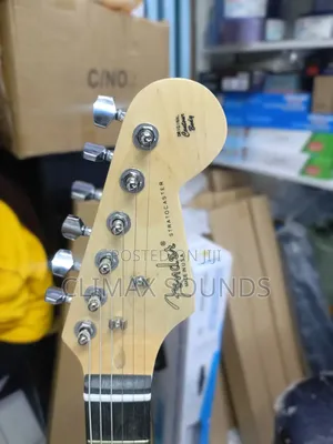 Electric Solo Guitar 24 Flets Stratocaster
