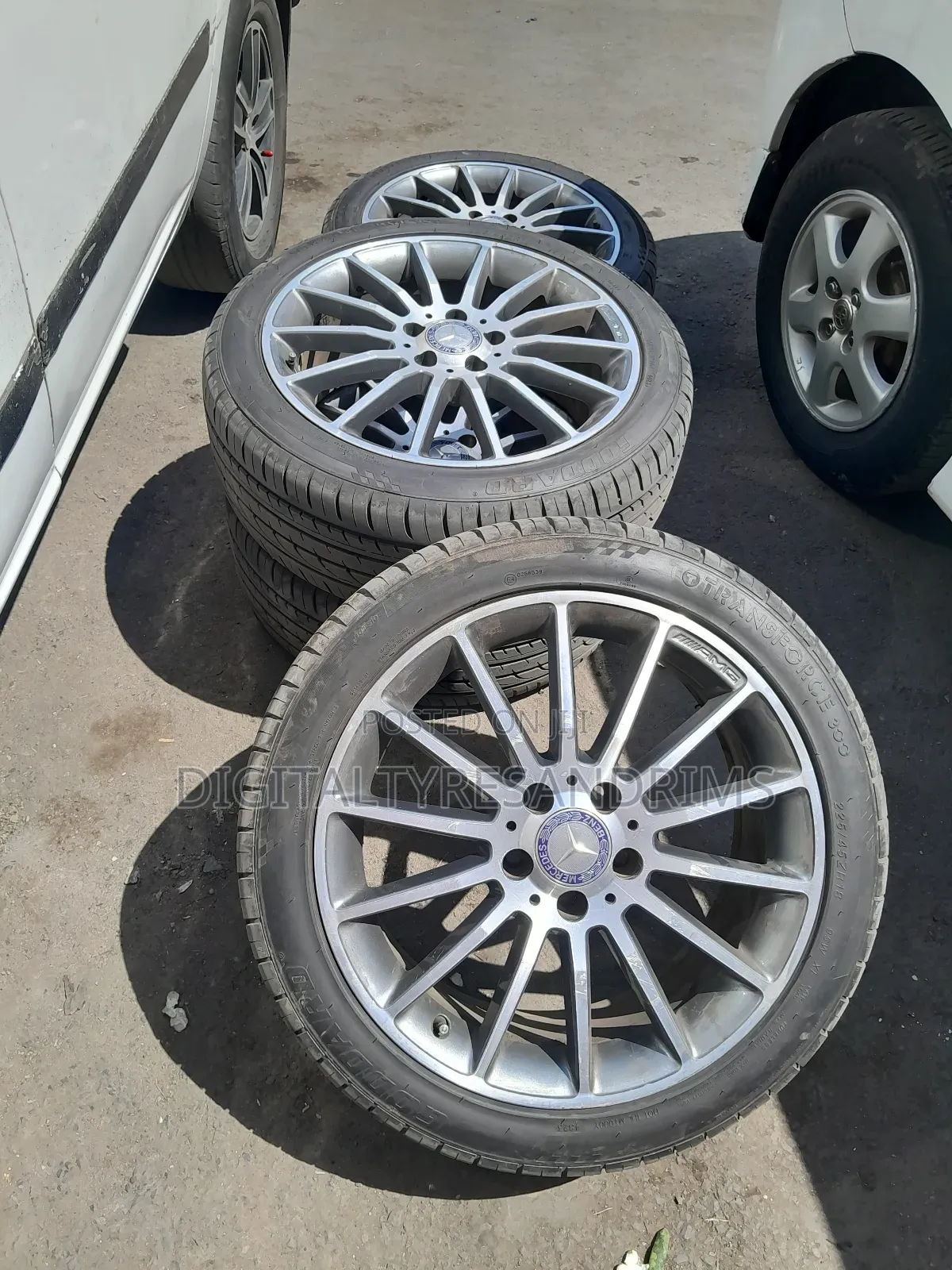 X UK Benz Rims Size 18"At Affordable Cost