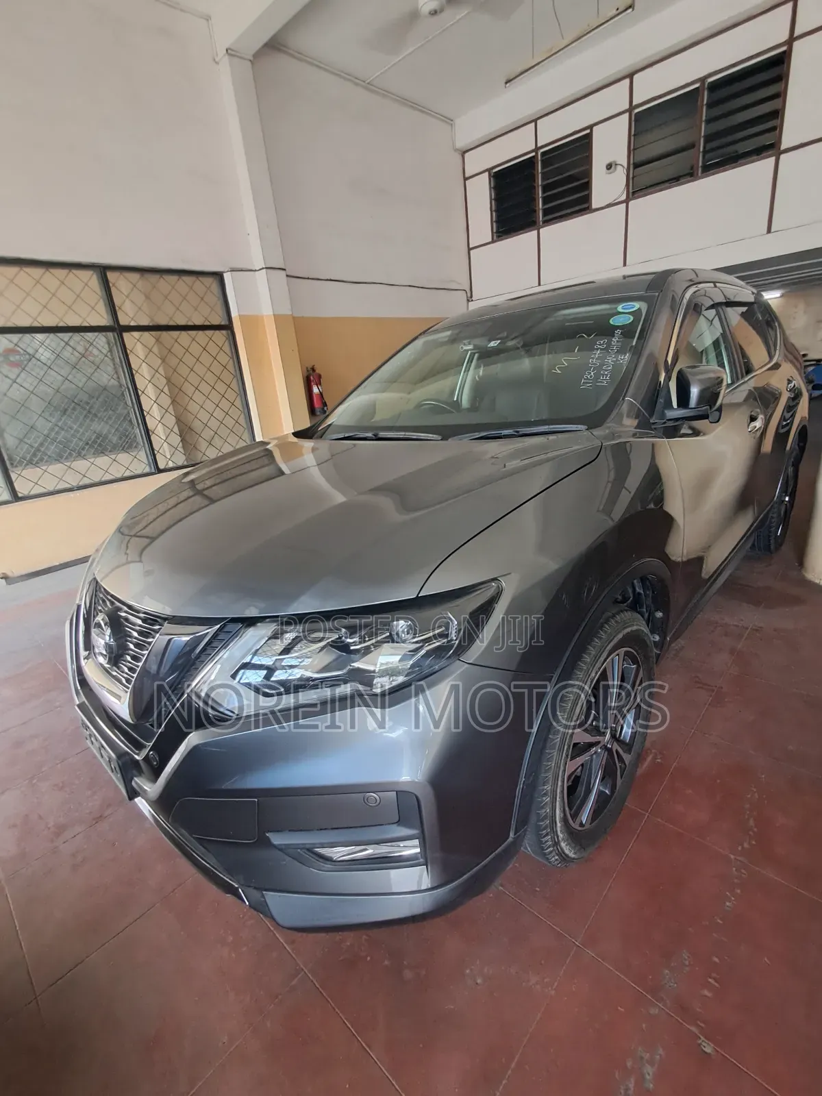 Nissan X-Trail 2.0 Petrol AWD 2017 Gray