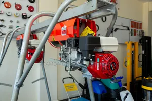 Concrete Gantry/Hoist/Crane Half Tonne With Honda Engine