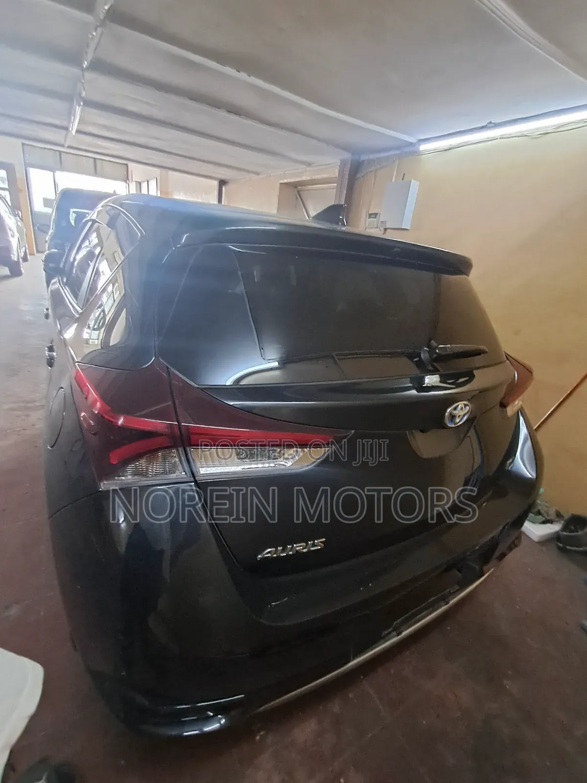 Toyota Auris 2017 Black