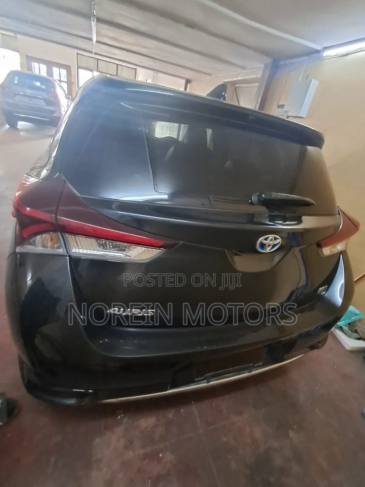 Toyota Auris 2017 Black