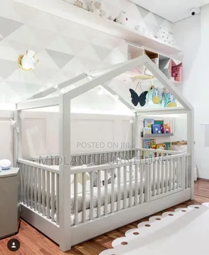 Children Beds With House Theme