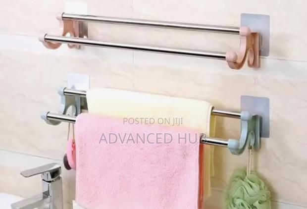 Double Pole Towel Rack - thumbnail 3