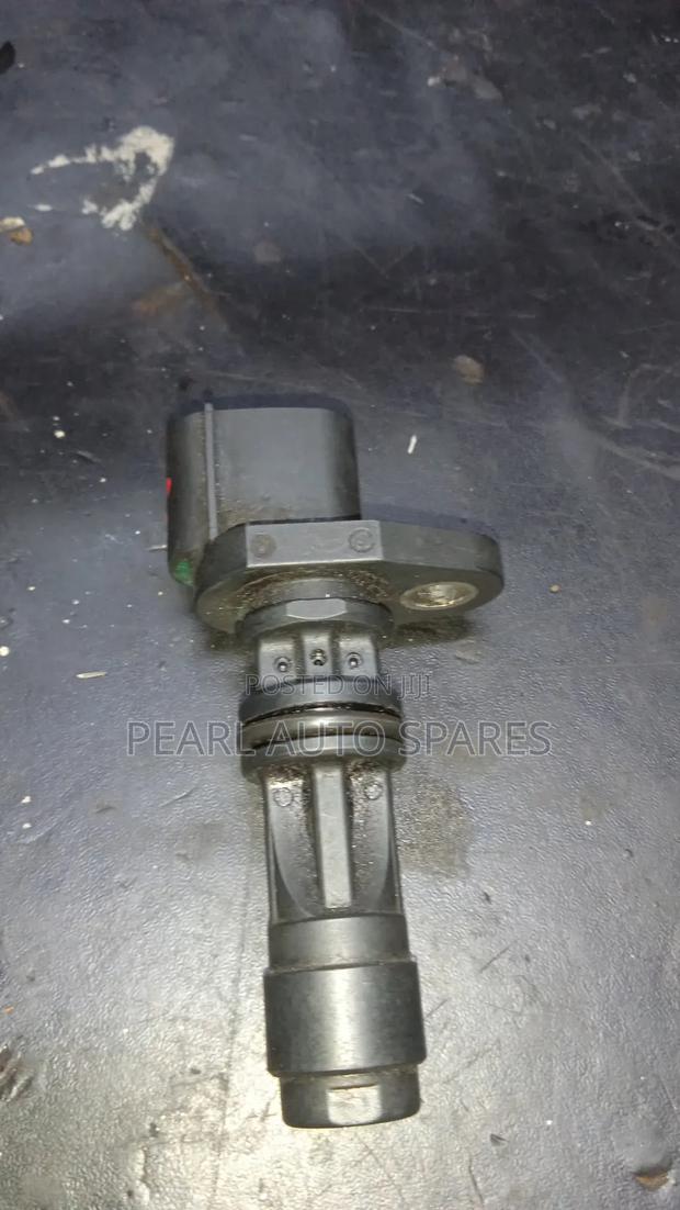Crankshaft Sensor YD25