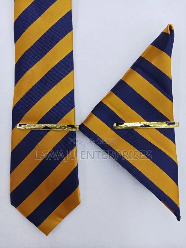 Stripped Men's Tie With Pocket Square - thumbnail 2