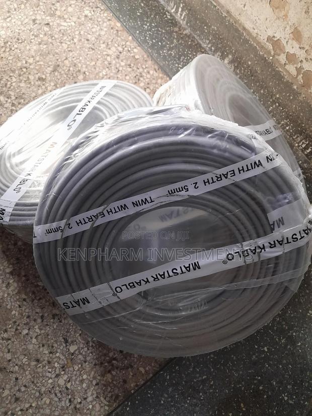 2.5mm Twin With Earth, 3-core, 90 Mts; Mt047