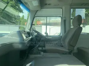 Toyota Coaster 2017 Silver