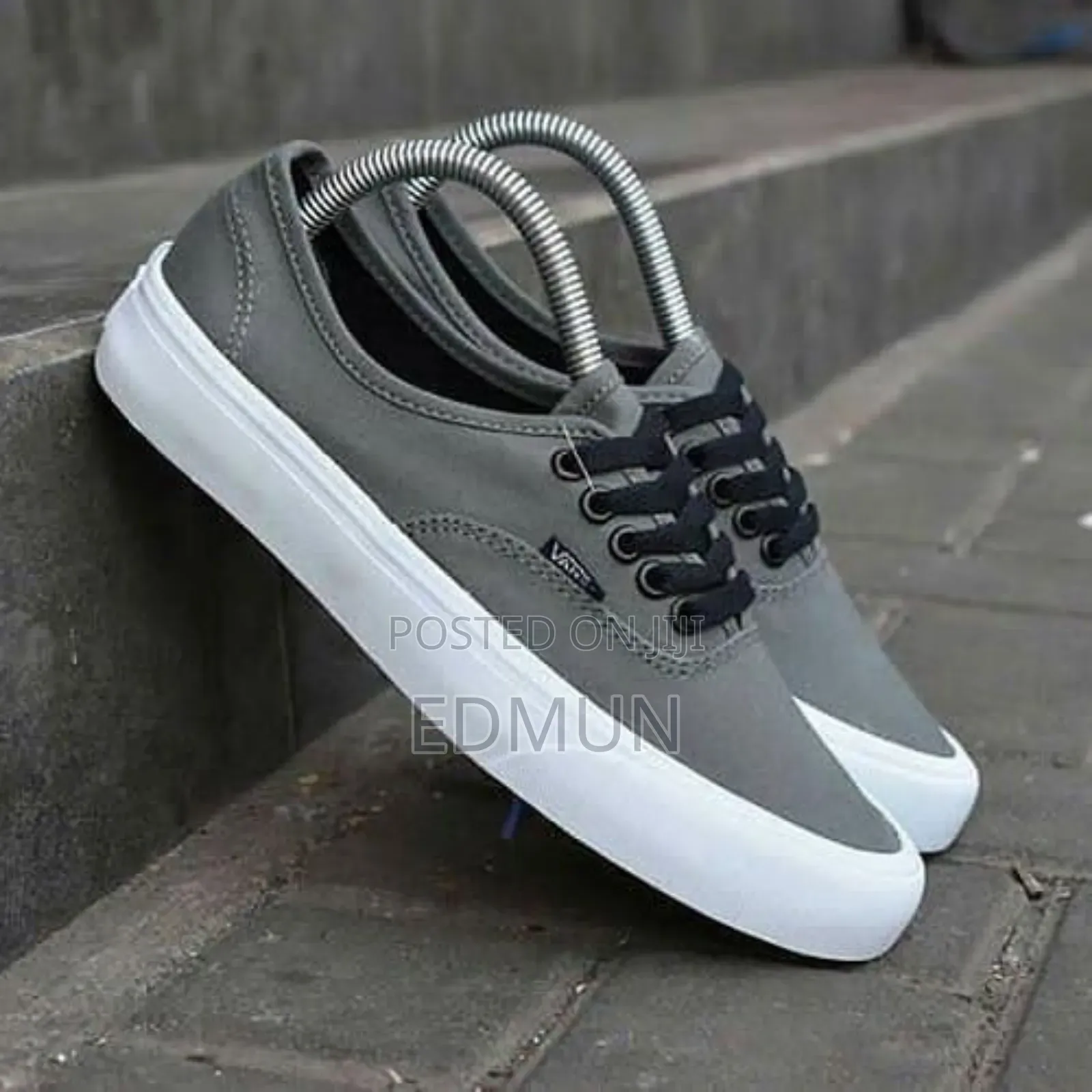 Vans Off the Wall