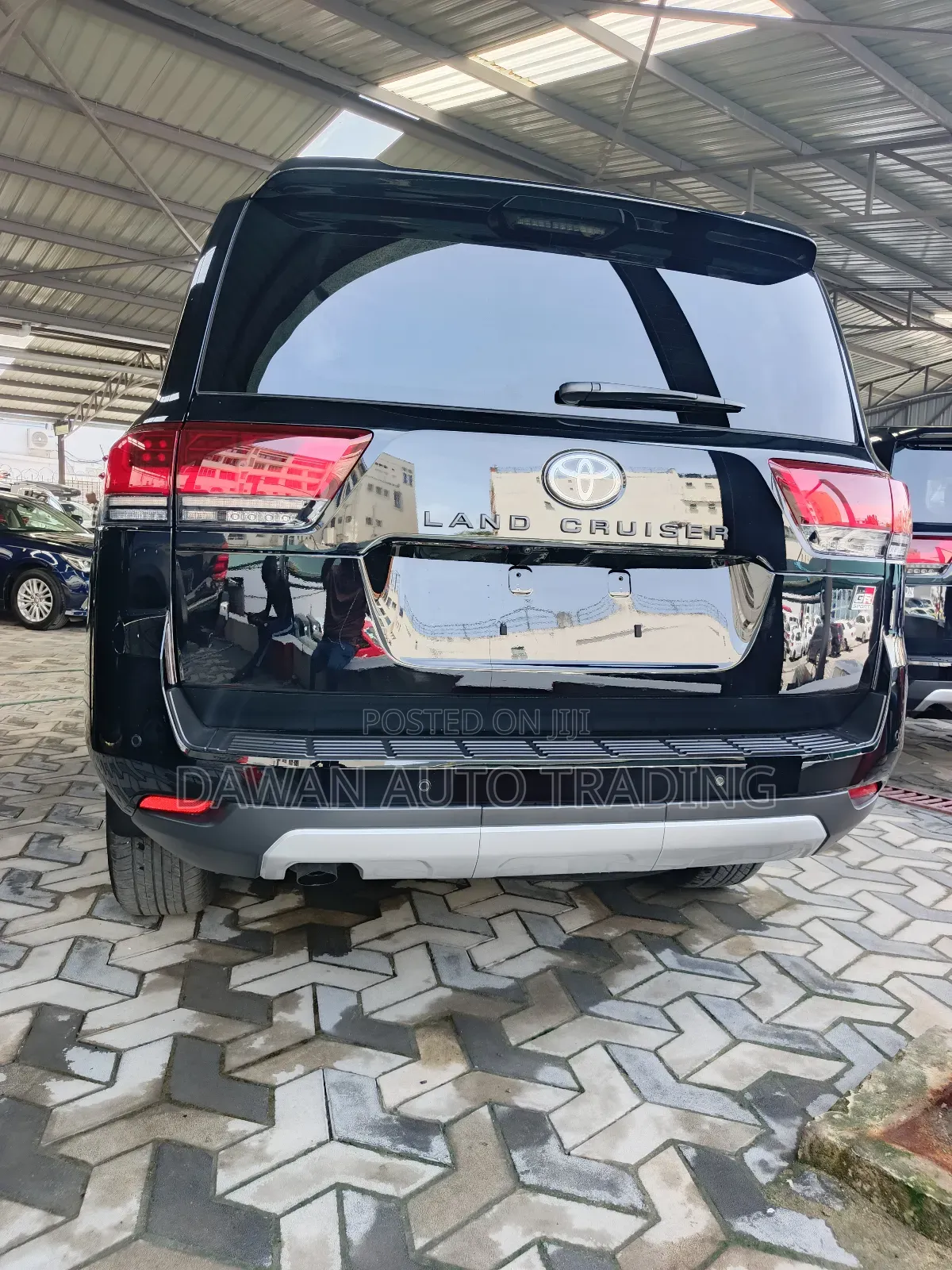 Toyota Land Cruiser 3.3 Diesel 4WD 2021 Black