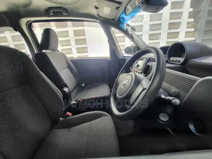 Toyota Spade 2017 Green