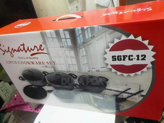 Signature Cookware Set, Signature Non Stick Sufuria - main view