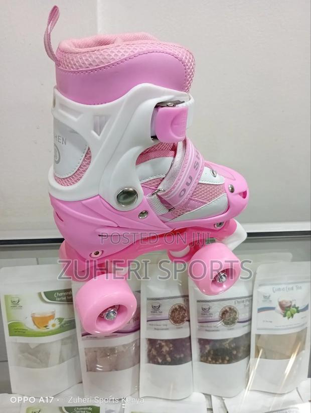 Roller Skate Shoes Pink, Adjustable Size - thumbnail 3