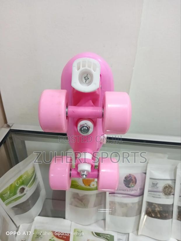 Roller Skate Shoes Pink, Adjustable Size - thumbnail 6