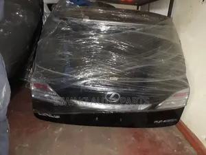 Lexus RX Tailgate