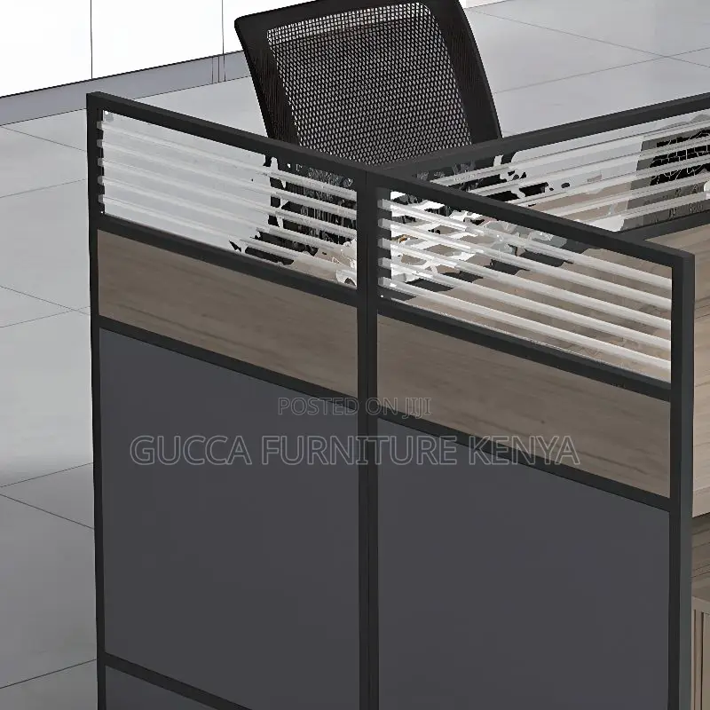 Workstations:4-Way Modish Rectangular Office Workstation