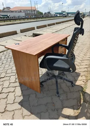 Headrest Office Chair Plus Office Desk