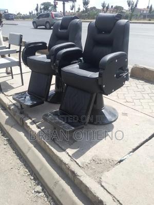 Strong Base Kinyozi Chairs - thumbnail 2