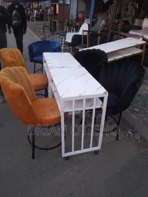 Nails Tables With Strong Metal