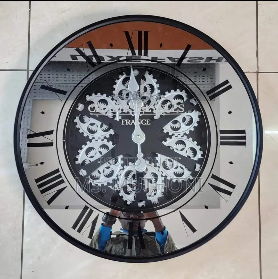 Real Moving Gears Antique, Vintage Wall Clock Vintage Clock