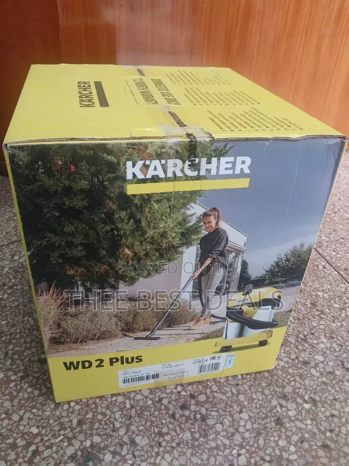 Karcher Vacuum Cleaner (WD 2)