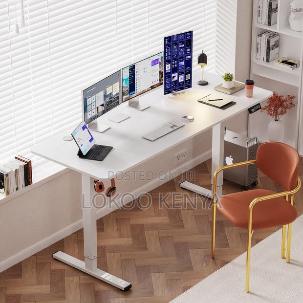 Office Desk: Generic Electric Standing Desk - thumbnail 5
