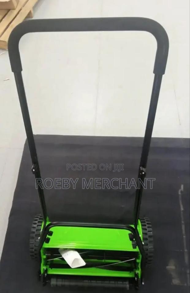 Handheld Manual Lawn Mower