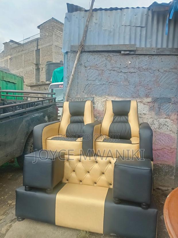 Pedicure Seat, Black and Gold 2 Seater