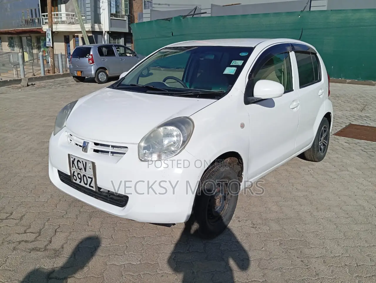 Toyota Passo 2012 White