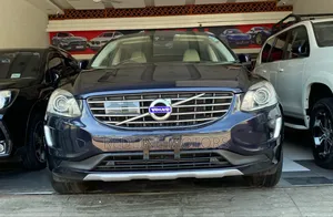 Volvo XC60 2018 Blue