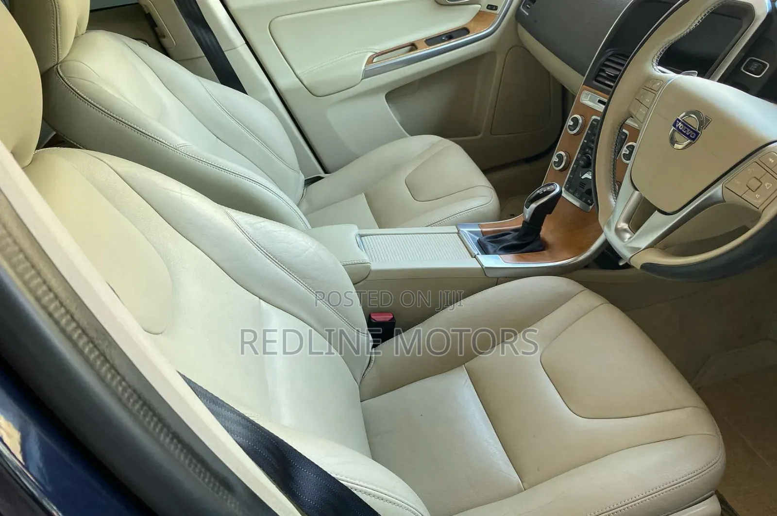 Volvo XC60 2018 Blue