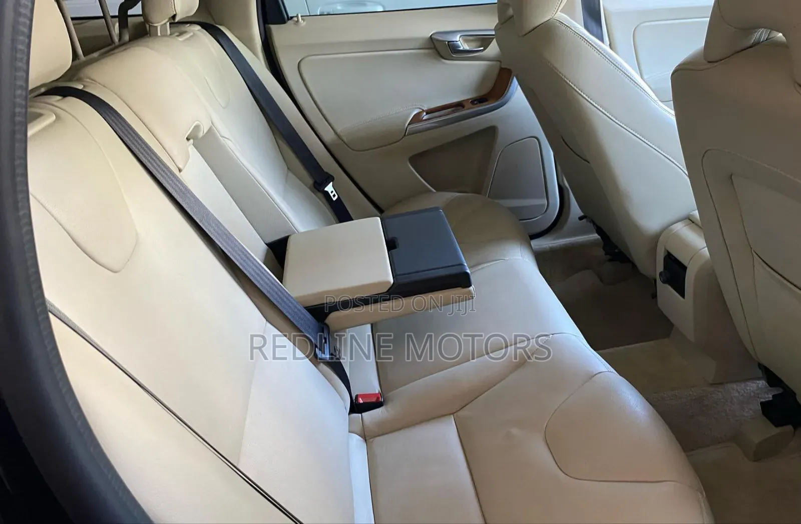 Volvo XC60 2018 Blue